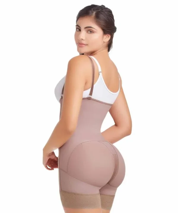 156658-800-auto FAJAS STRAPLESS TIPO SHORT CON ULTRA REALCE Y MOLDEO DE FIGURA