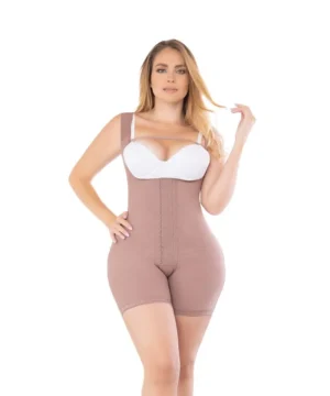 FAJA MEDIA PIERNA DE ALTA COMPRESIÓN CON BROCHES Y CORRECTOR DE ESPALDA